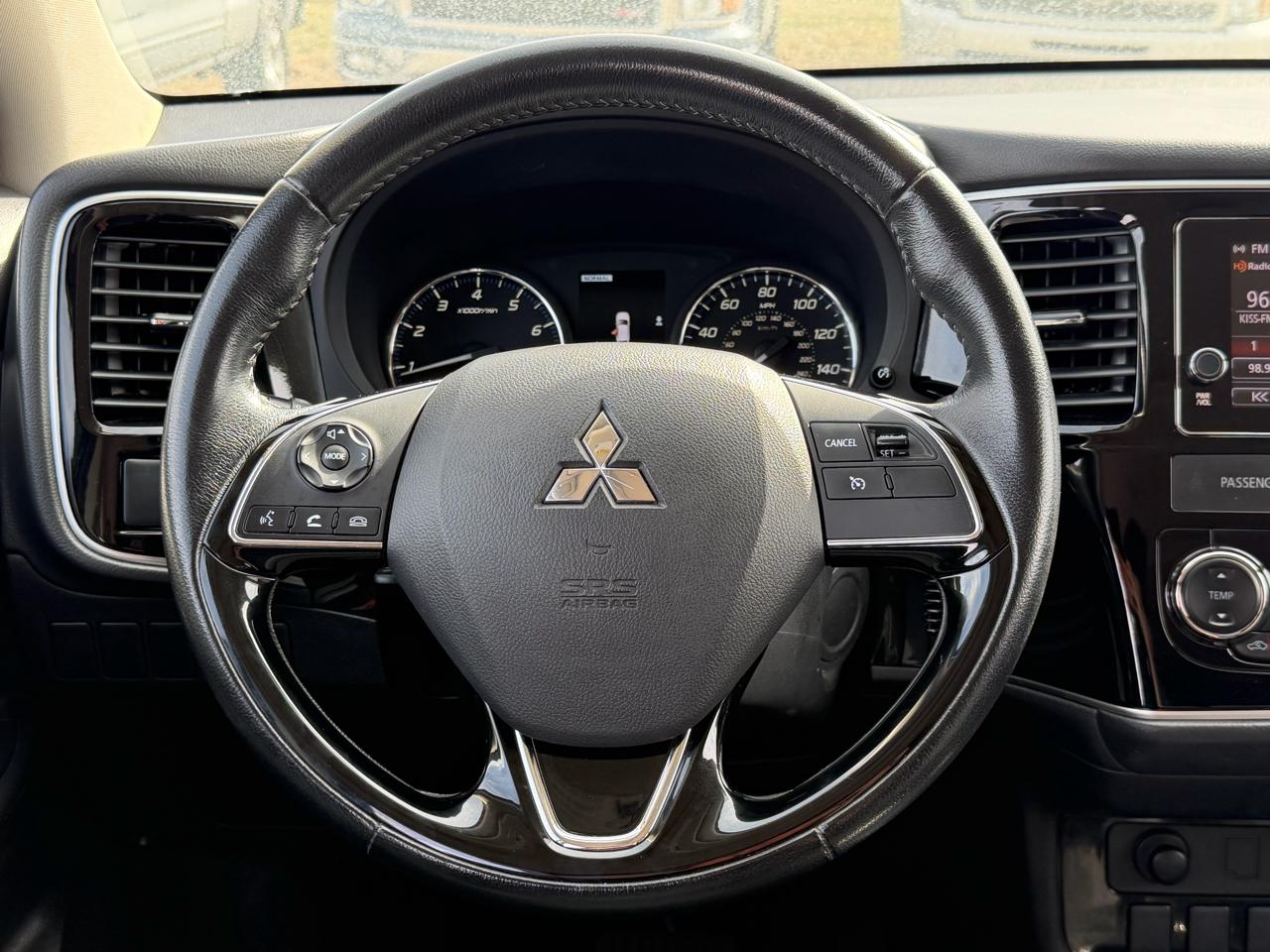 Mitsubishi Outlander SEL S-AWC 2018