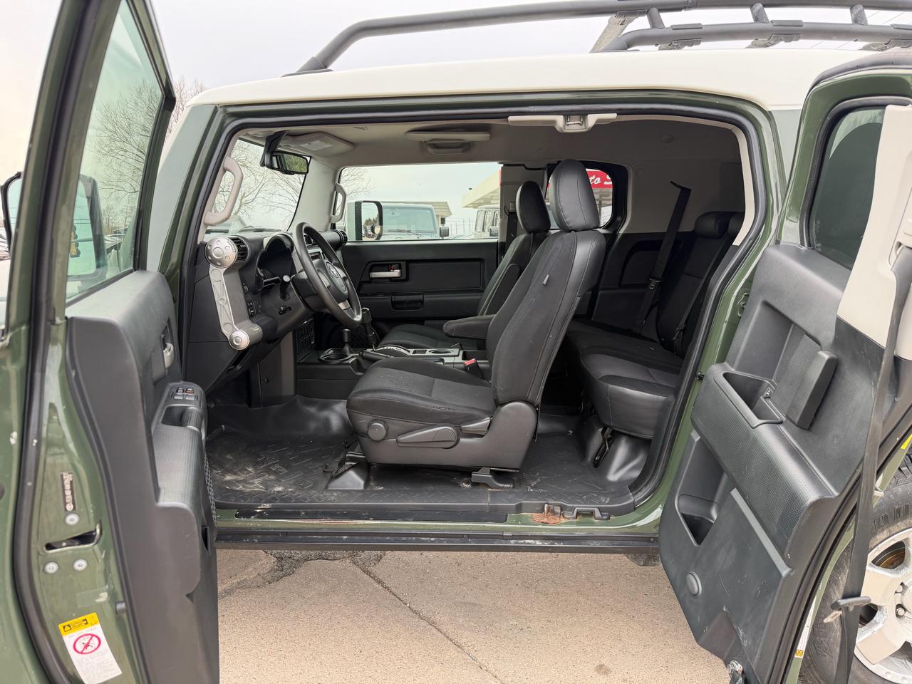 Toyota FJ Cruiser 4WD 2010