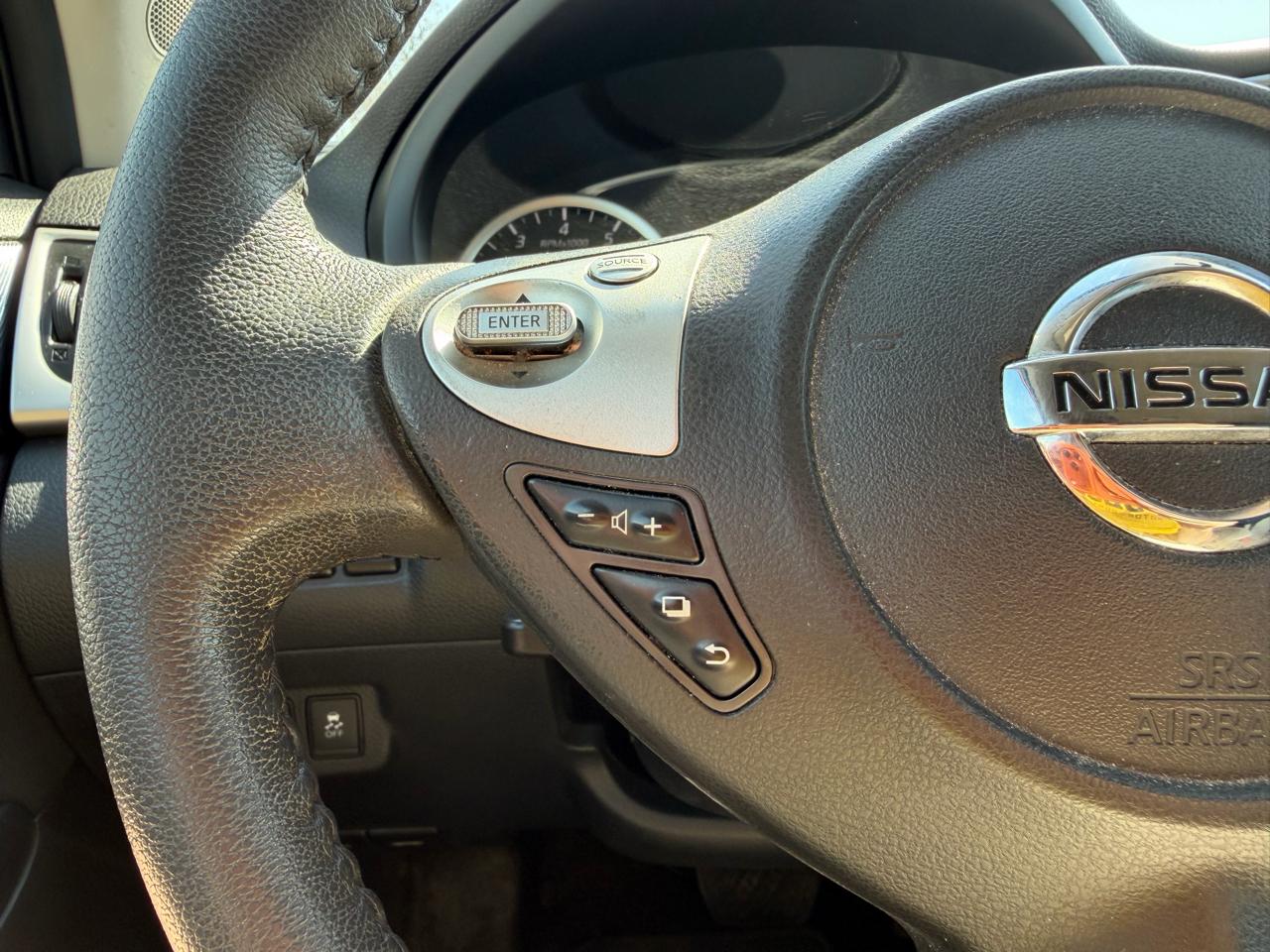 Nissan Sentra SR CVT 2017