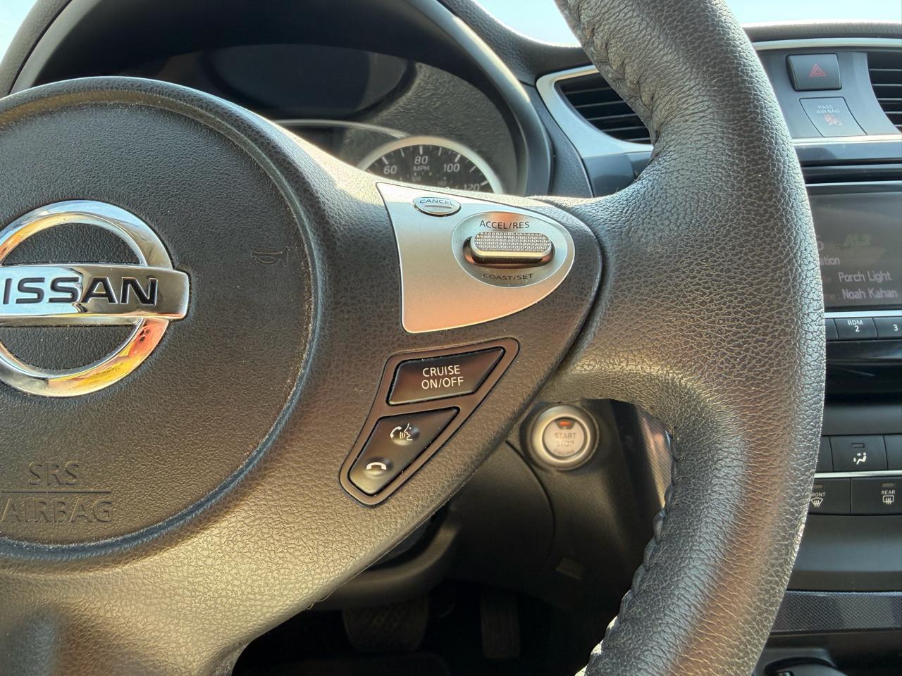 Nissan Sentra SR CVT 2017