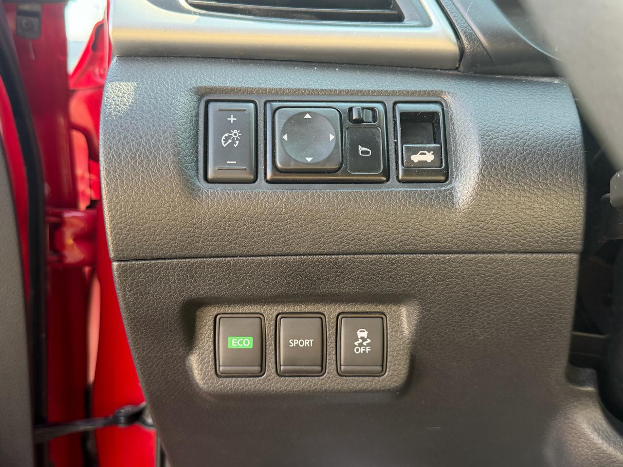 Nissan Sentra SR CVT 2017