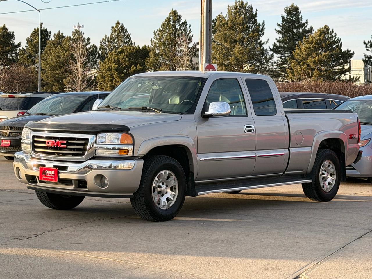 GMC Sierra 1500 Ext Cab 143.5" WB 4WD SLE 2005