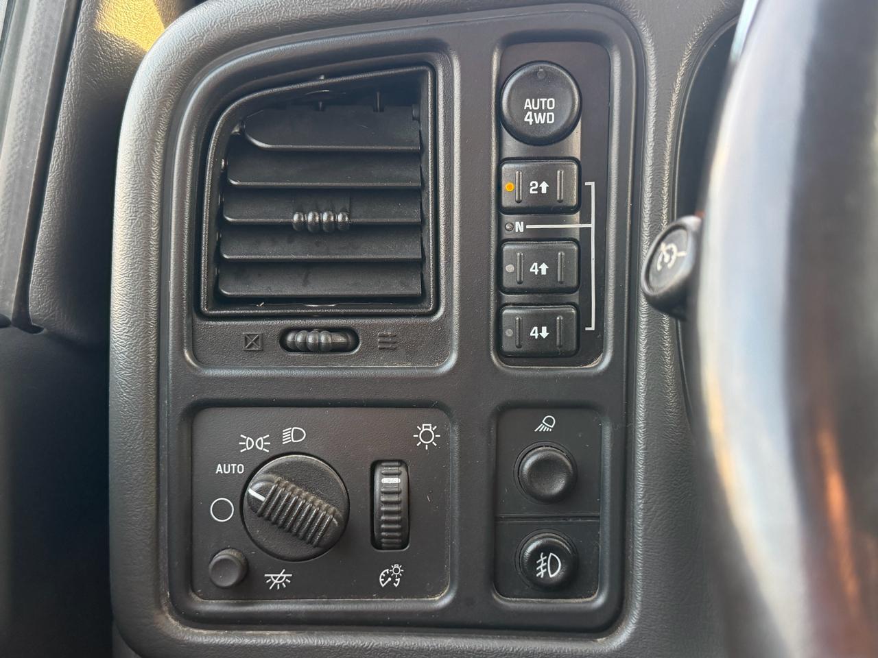 GMC Sierra 1500 Ext Cab 143.5" WB 4WD SLE 2005