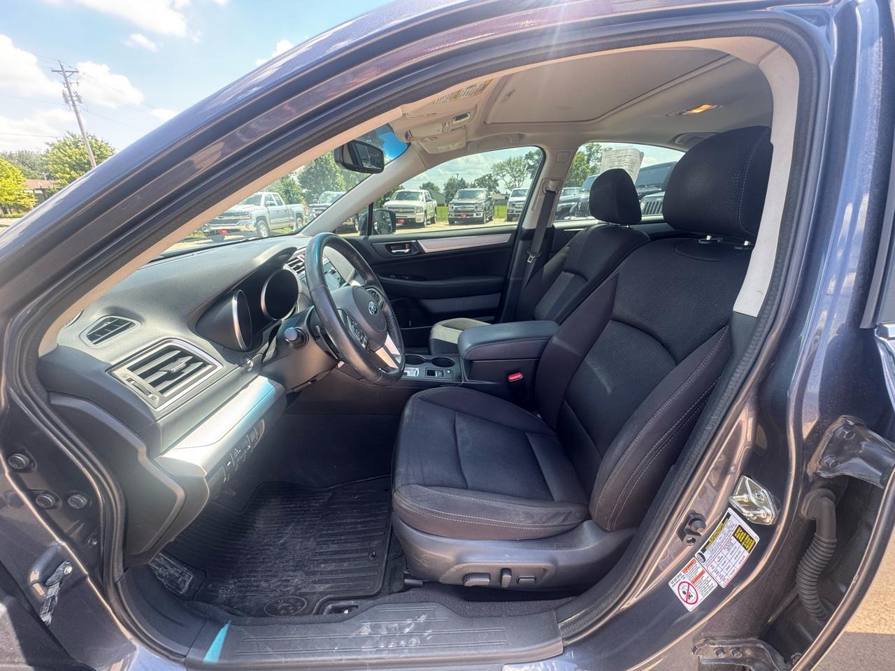 Subaru Legacy 4dr Sdn 2.5i Premium 2016