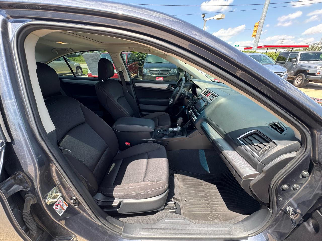 Subaru Legacy 4dr Sdn 2.5i Premium 2016