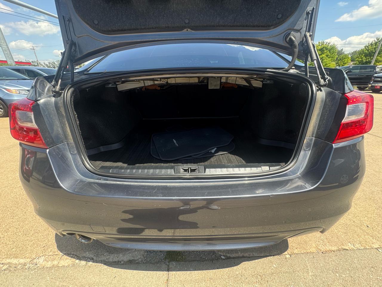 Subaru Legacy 4dr Sdn 2.5i Premium 2016
