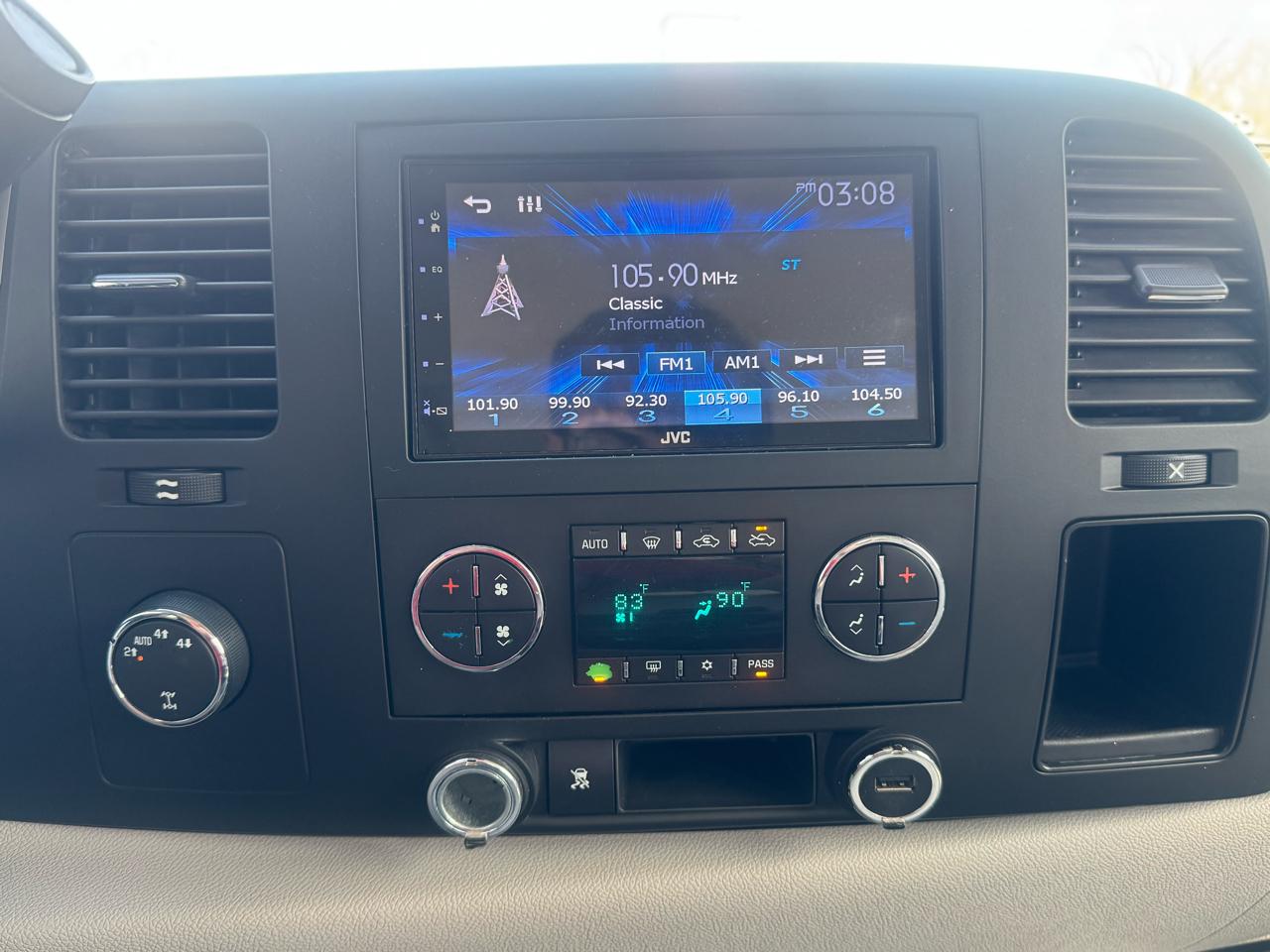 Chevrolet Silverado 1500  2010