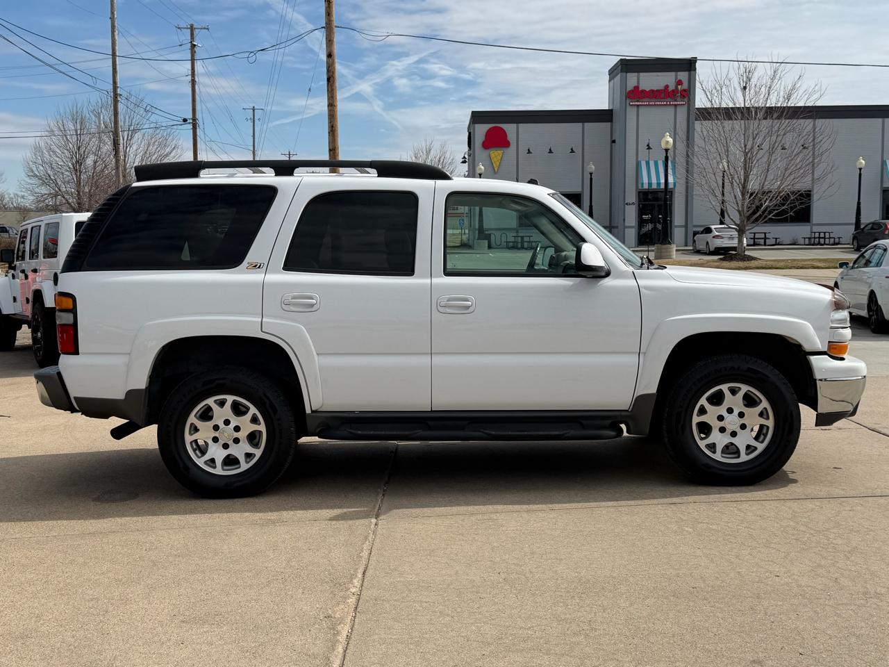 Chevrolet Tahoe 4dr 1500 4WD Z71 2004