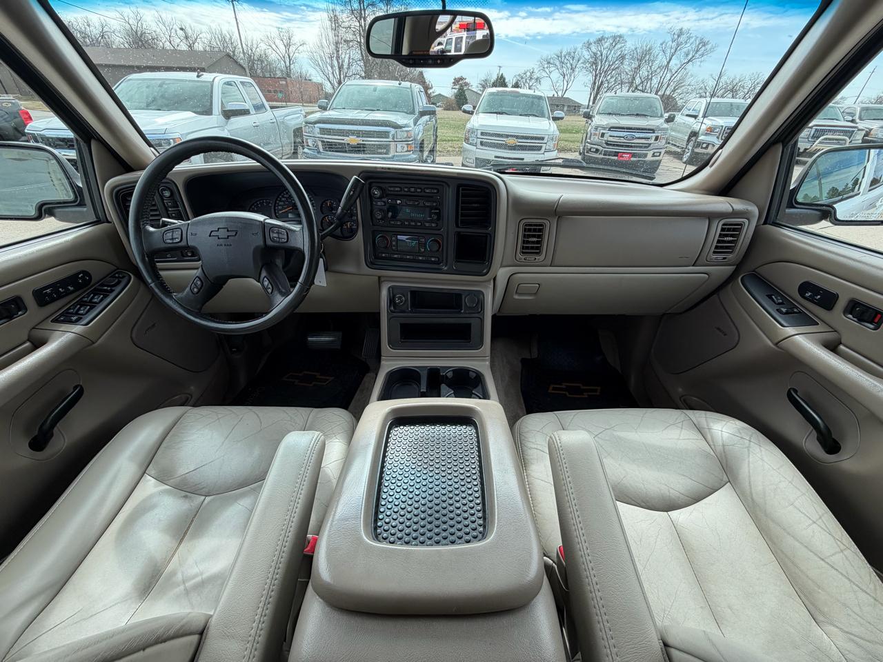 Chevrolet Tahoe 4dr 1500 4WD Z71 2004