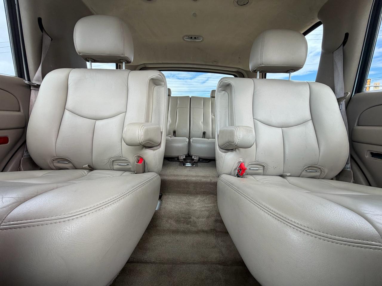 Chevrolet Tahoe 4dr 1500 4WD Z71 2004