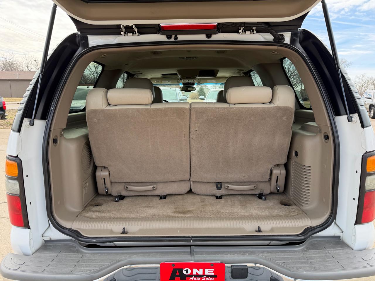 Chevrolet Tahoe 4dr 1500 4WD Z71 2004