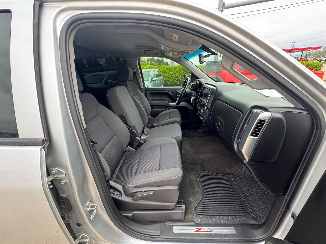 Chevrolet Silverado 1500 4WD Crew Cab 143.5" LT w/2LT 2014