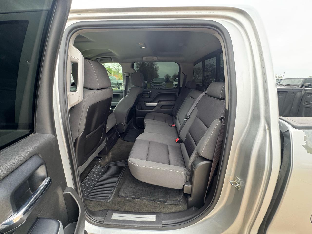 Chevrolet Silverado 1500 4WD Crew Cab 143.5" LT w/2LT 2014