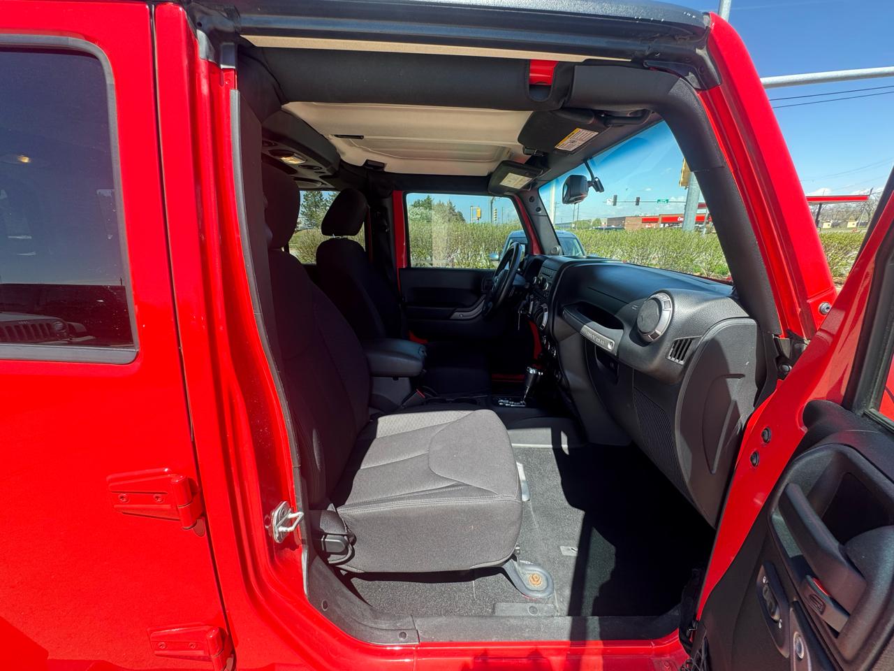 Jeep Wrangler Unlimited 4WD 4dr Sport 2013