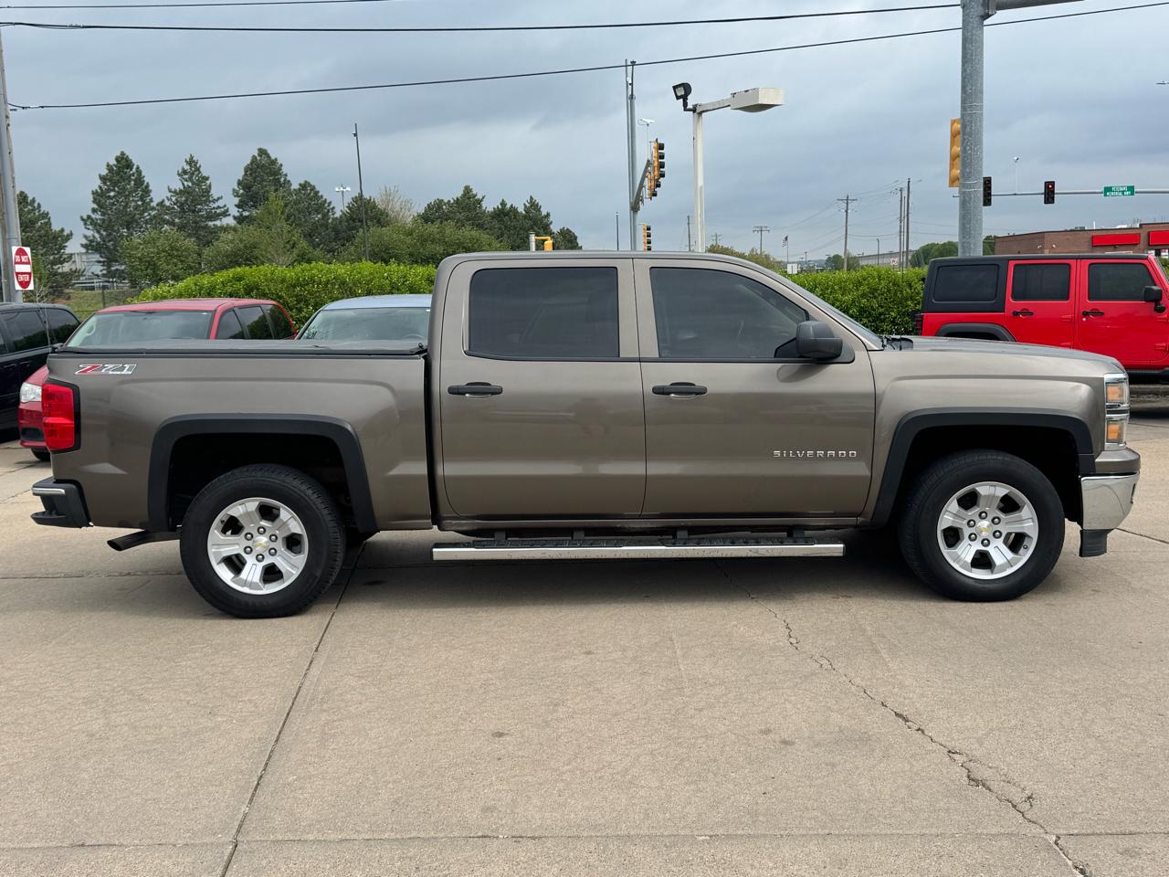 Chevrolet Silverado 1500 4WD Crew Cab 143.5" LT w/2LT 2014