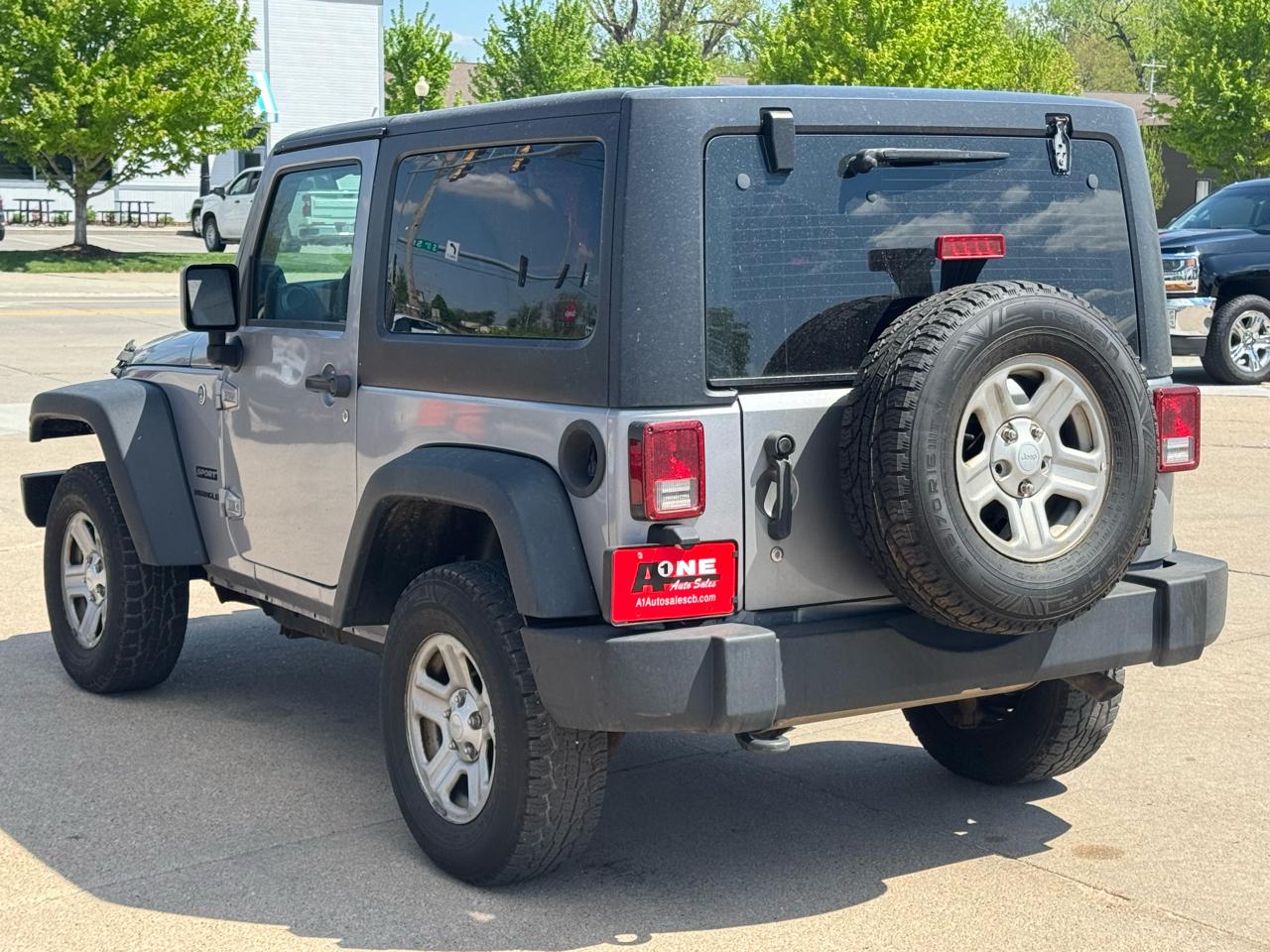 Jeep Wrangler 4WD 2dr Sport 2013