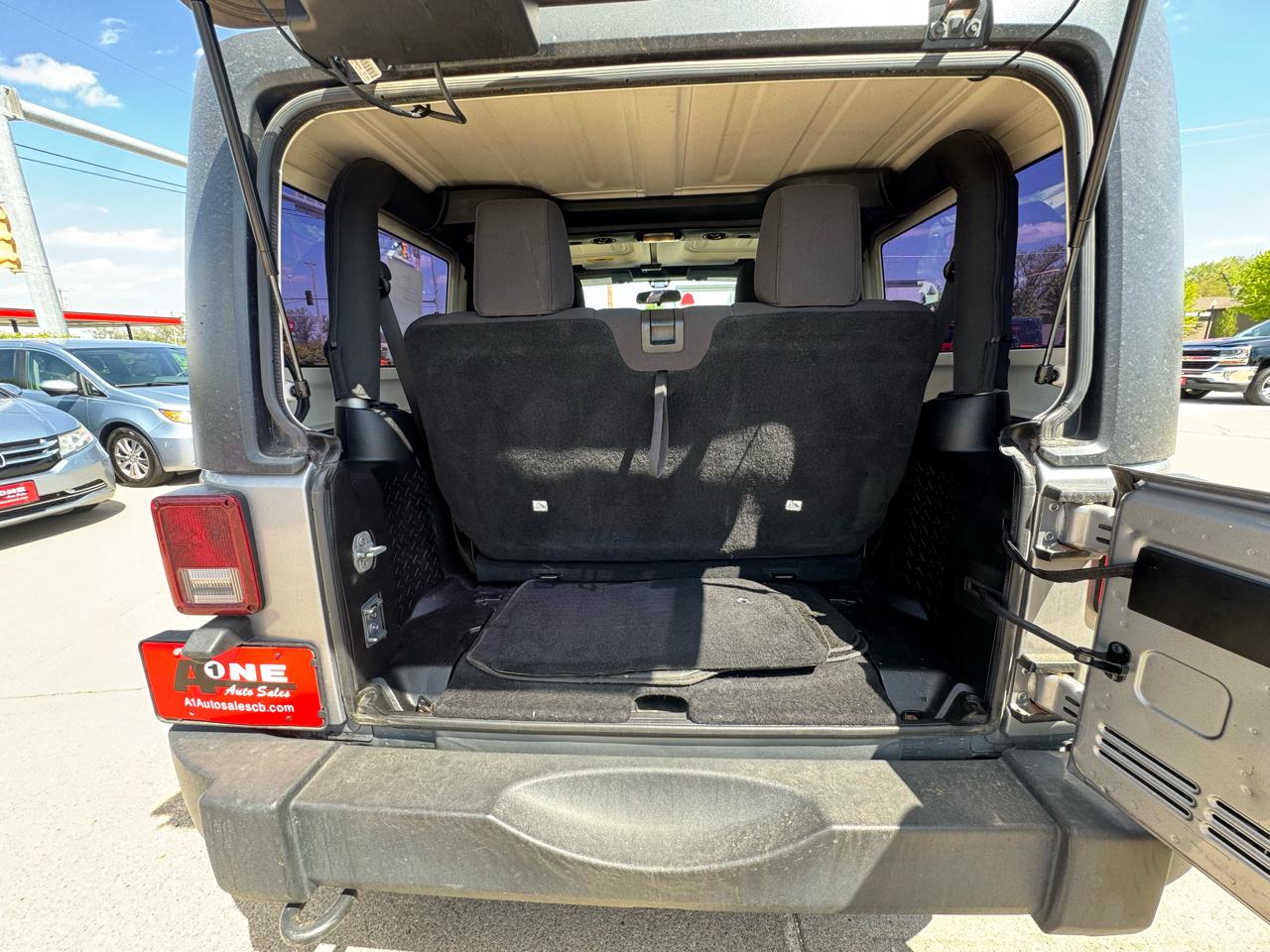 Jeep Wrangler 4WD 2dr Sport 2013