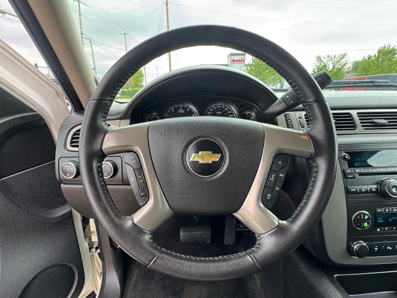 Chevrolet Silverado 1500 4WD Crew Cab 143.5" LTZ 2012