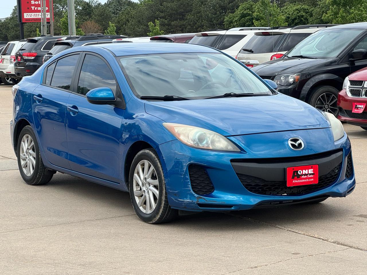 Mazda MAZDA3 4dr Sdn Auto i Touring 2012