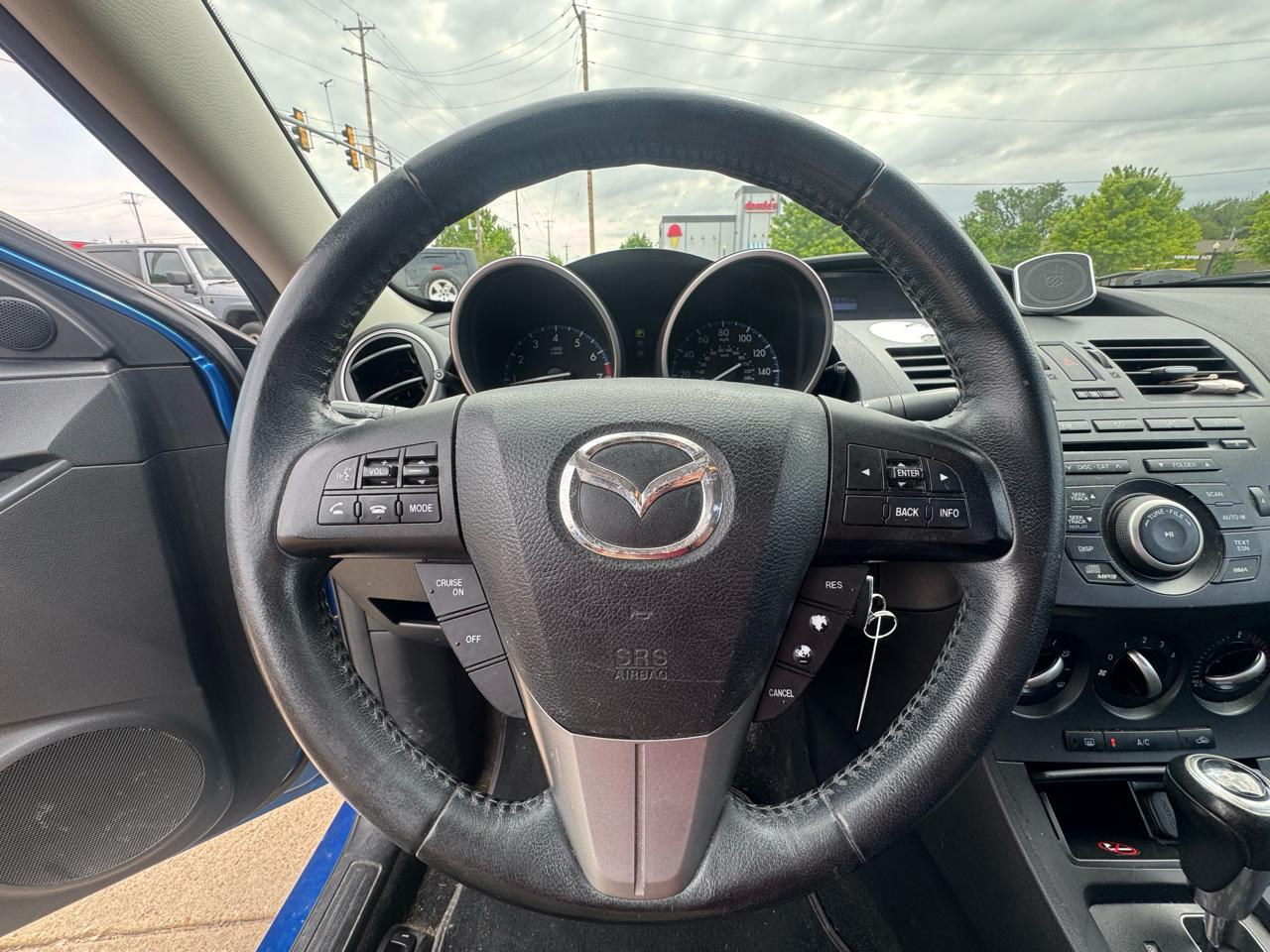 Mazda MAZDA3 4dr Sdn Auto i Touring 2012