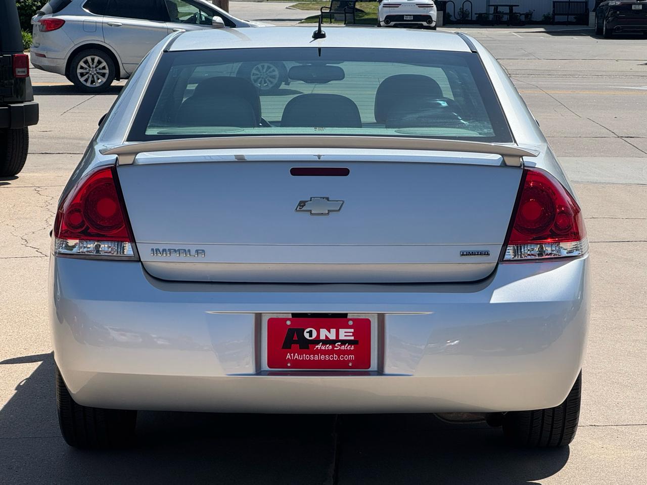 Chevrolet Impala 4dr Sdn LT Fleet 2011