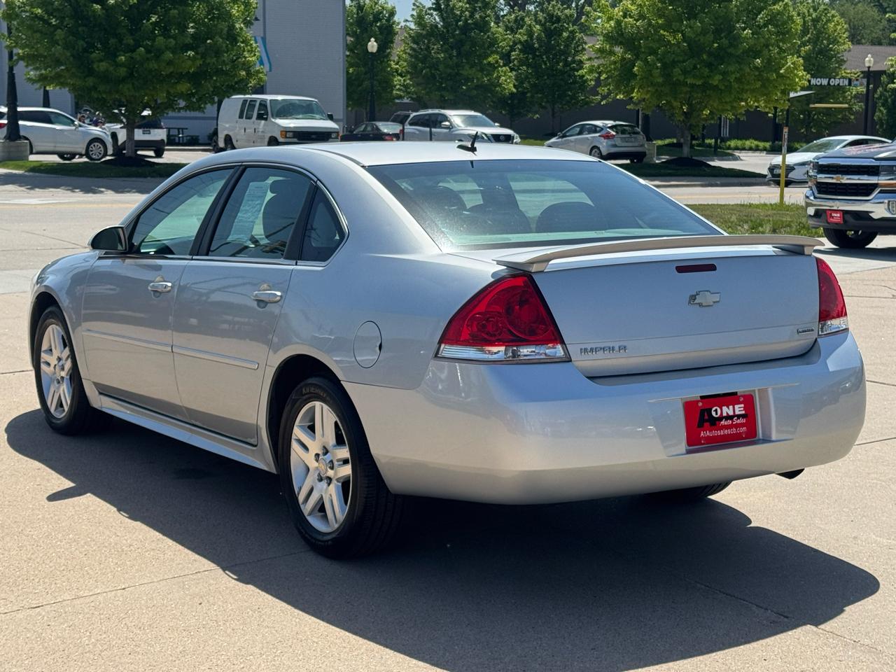 Chevrolet Impala 4dr Sdn LT Fleet 2011