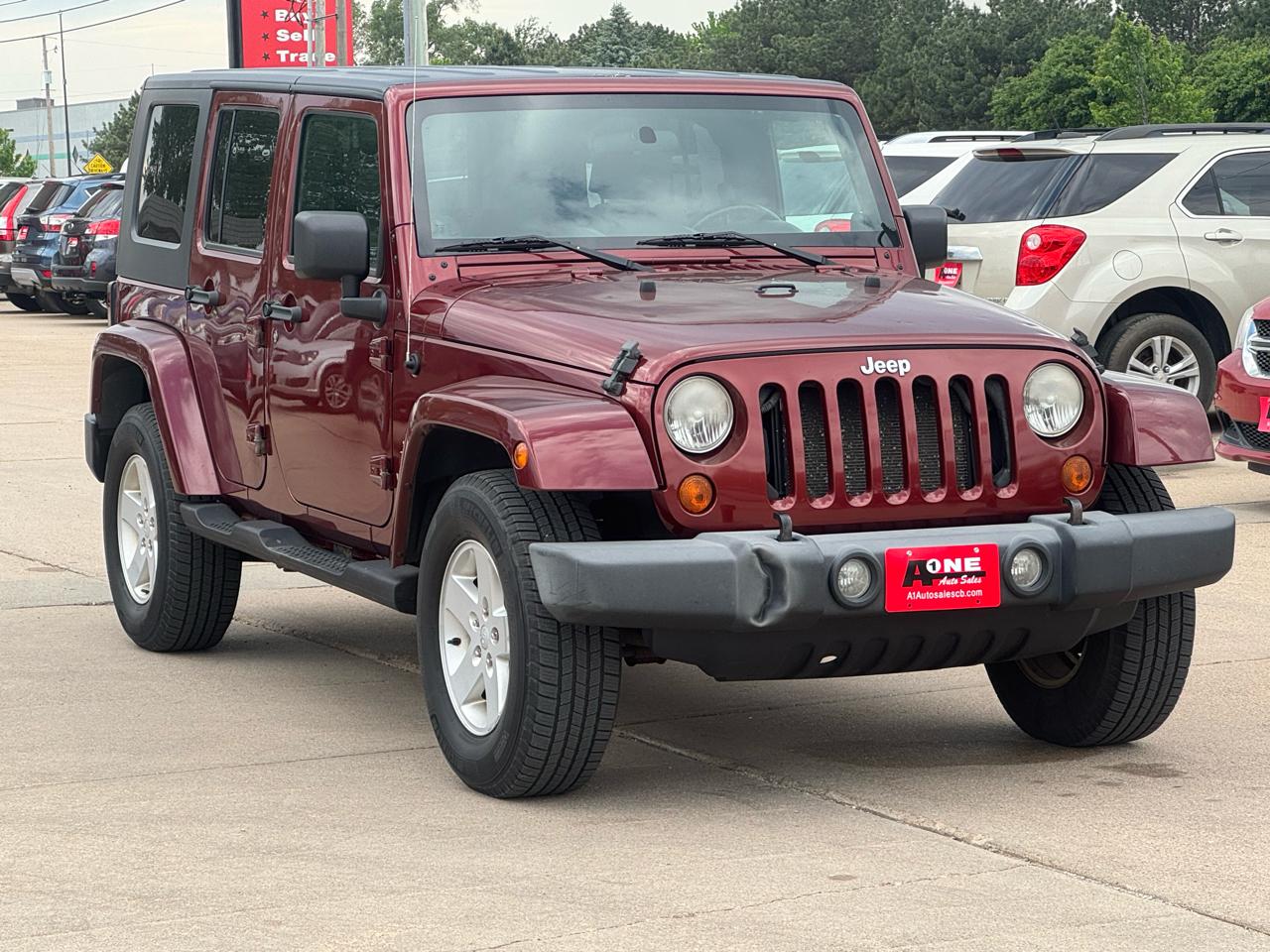 Jeep Wrangler 4WD 4dr Unlimited Sahara 2007