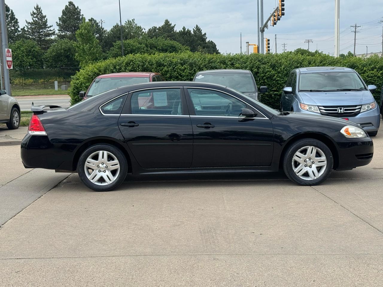 Chevrolet Impala 4dr Sdn LT Fleet 2012