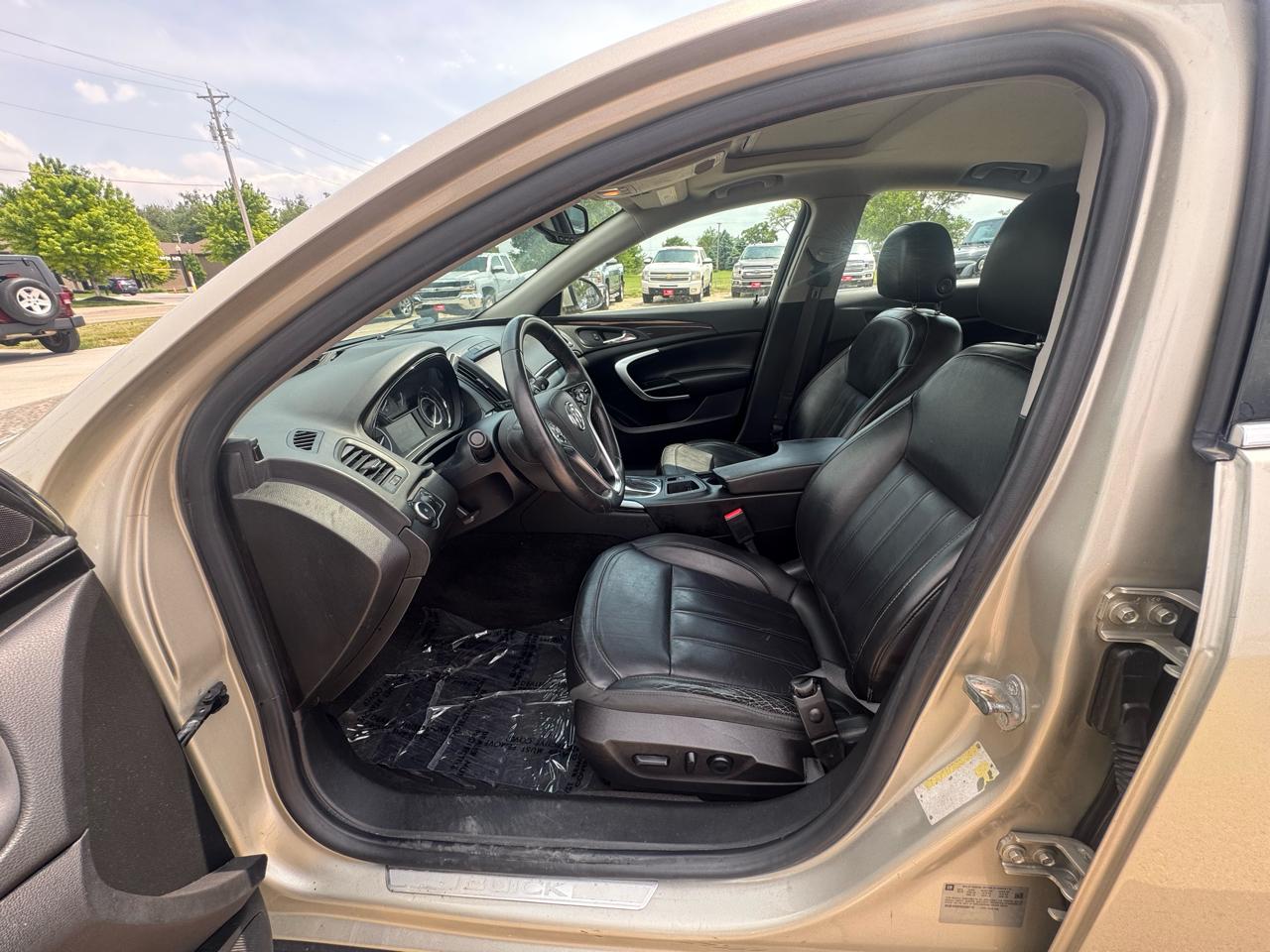 Buick Regal 4dr Sdn FWD 2014