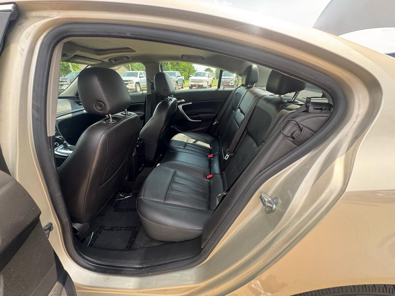 Buick Regal 4dr Sdn FWD 2014