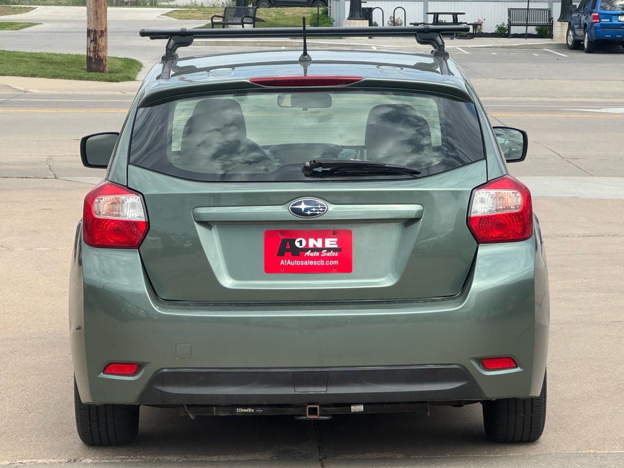 Subaru Impreza Wagon 5dr Man 2.0i 2014