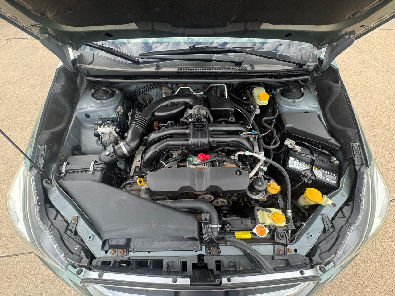Subaru Impreza Wagon 5dr Man 2.0i 2014