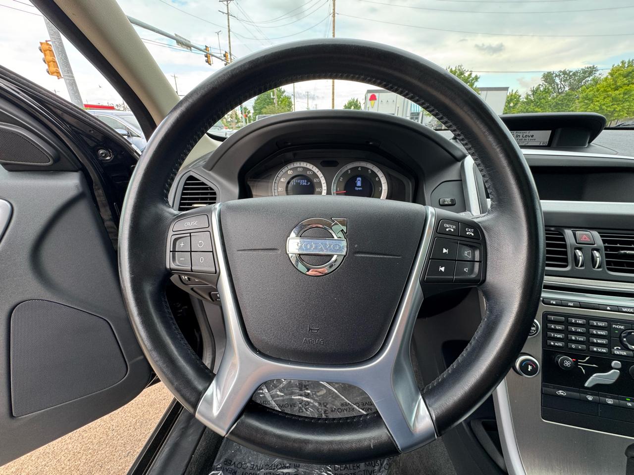 Volvo XC60 AWD 4dr 3.0T 2011
