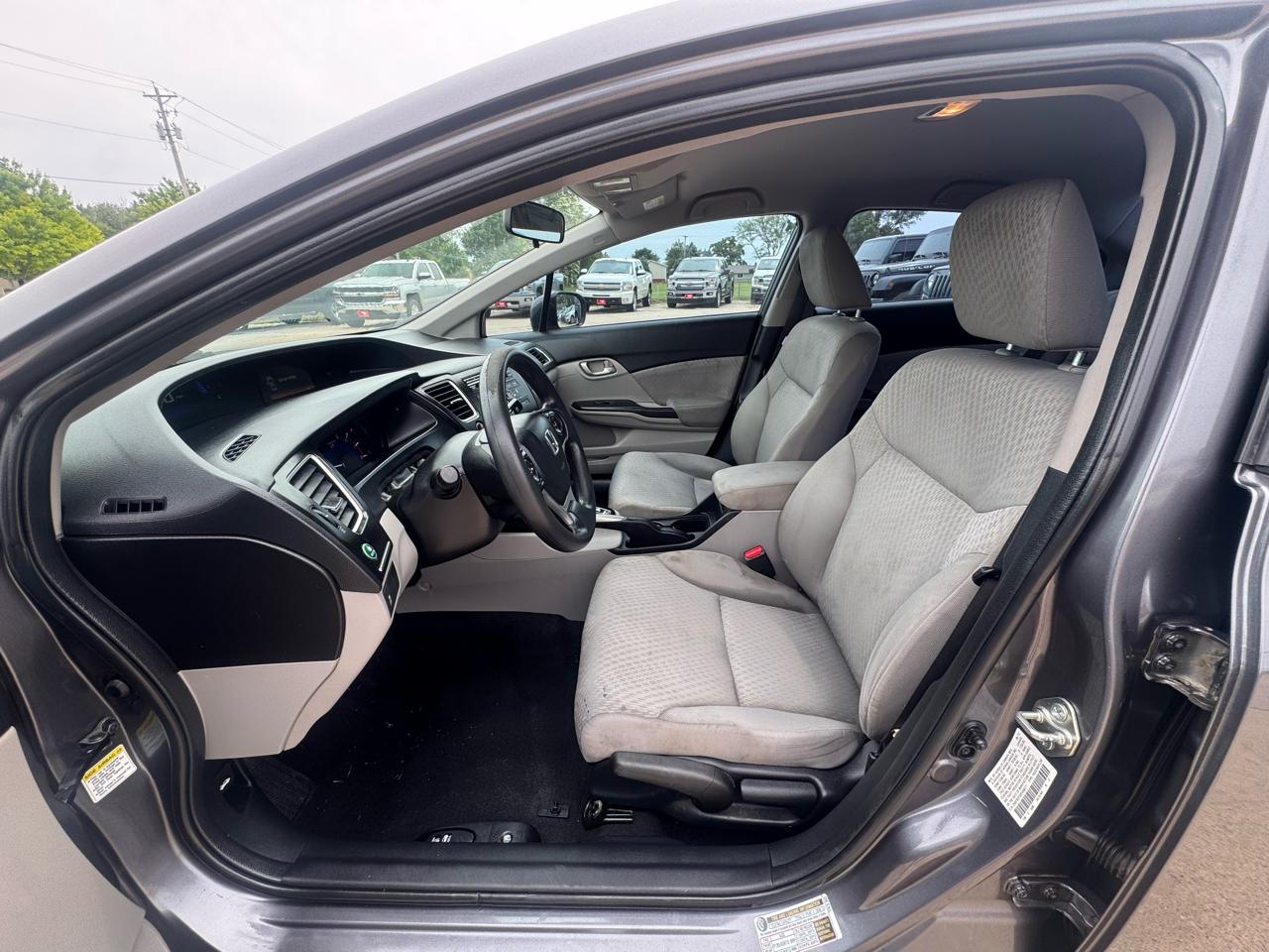 Honda Civic Sedan 4dr CVT LX 2015