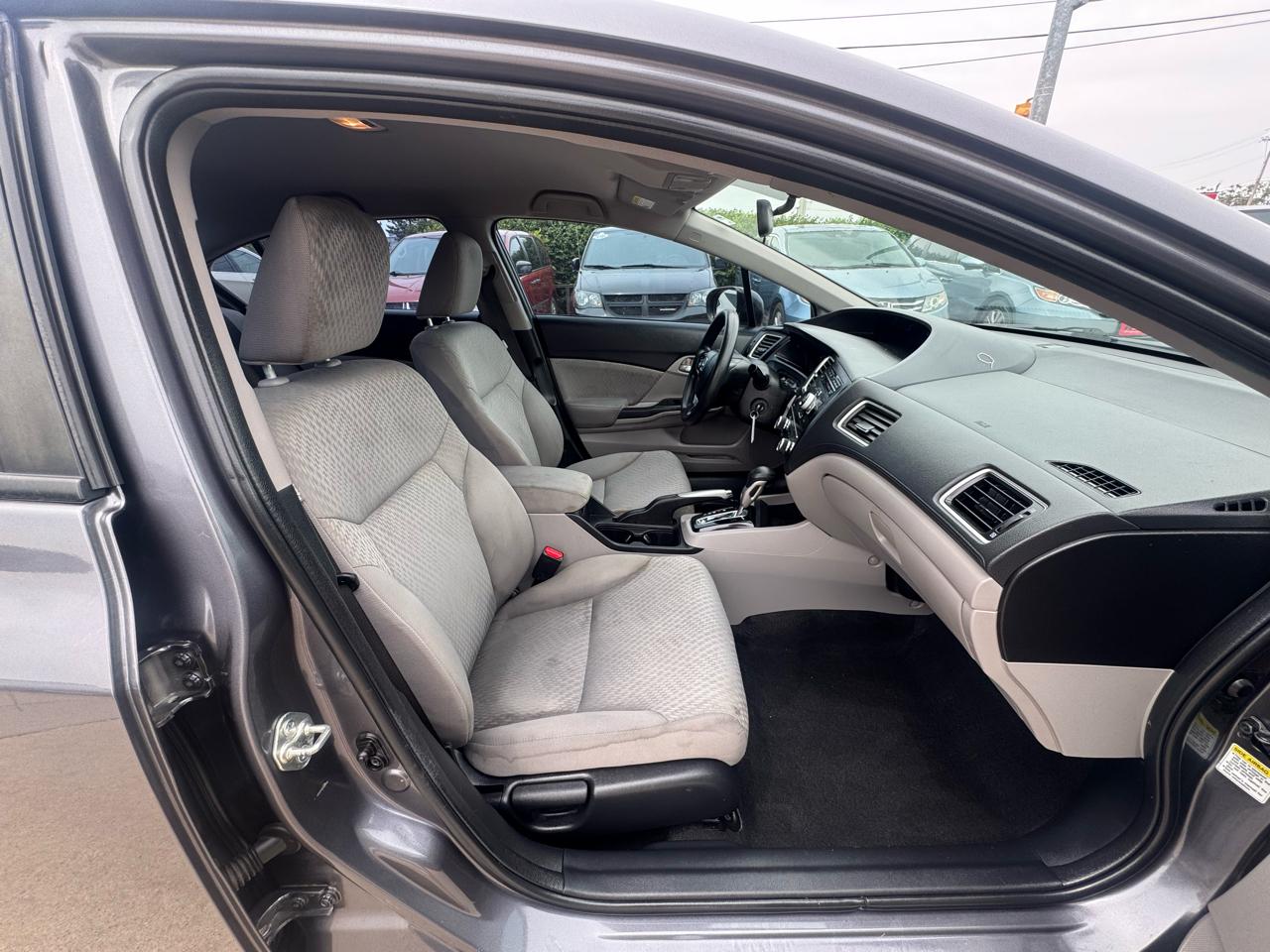 Honda Civic Sedan 4dr CVT LX 2015