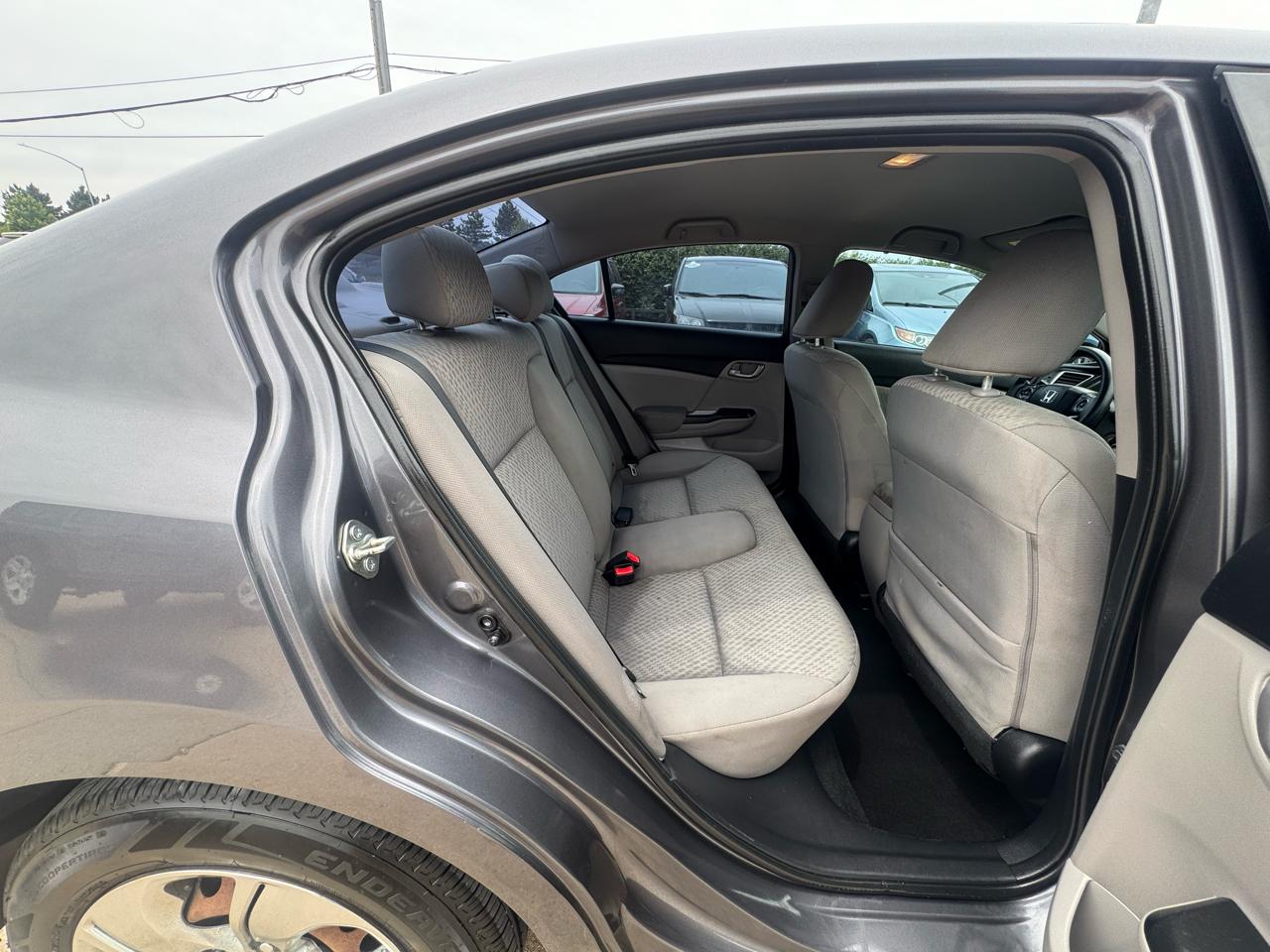 Honda Civic Sedan 4dr CVT LX 2015