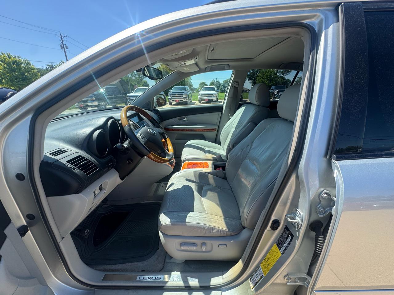 Lexus RX 330 4dr SUV AWD 2004