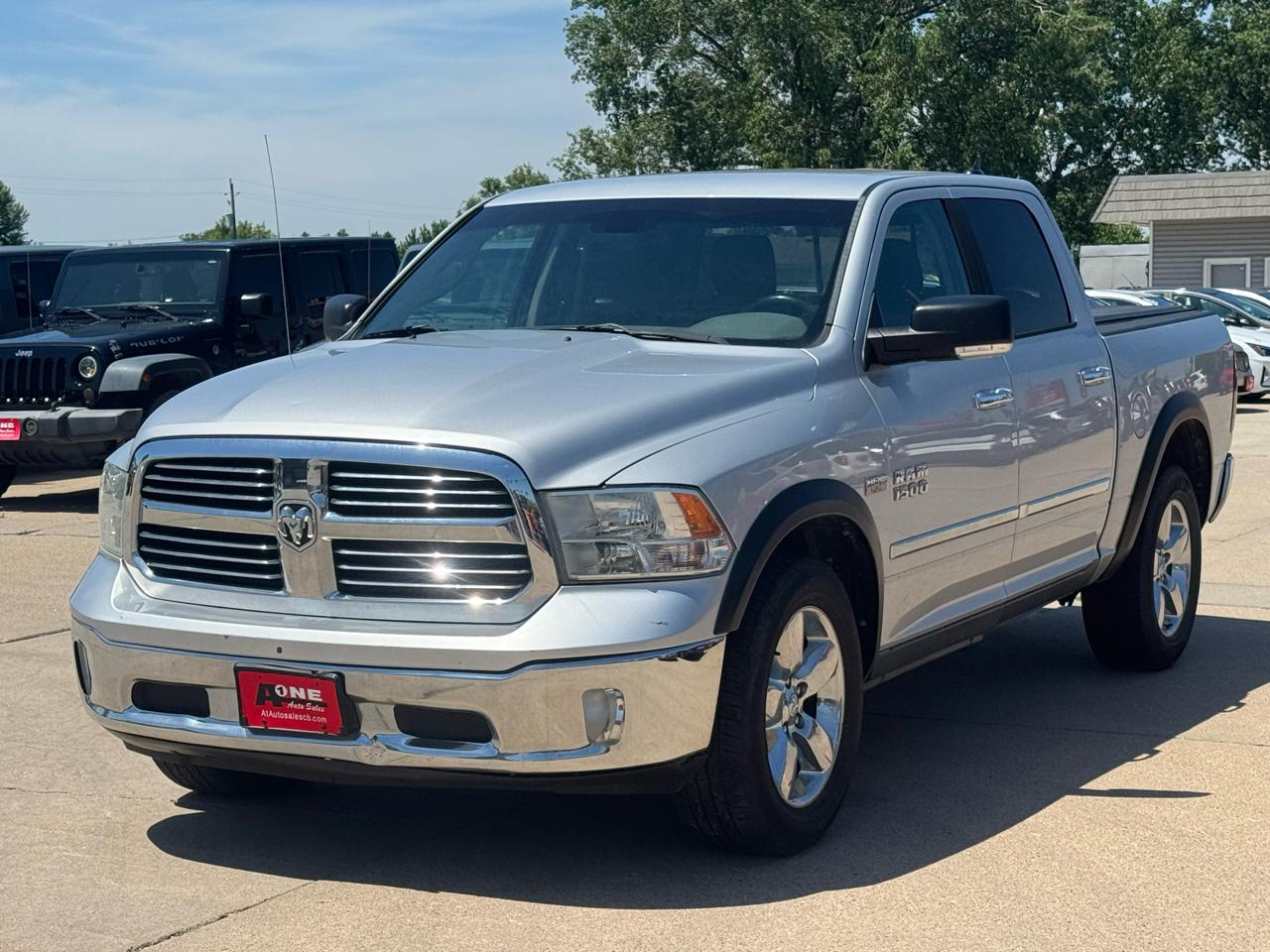 RAM 1500 4WD Crew Cab 140.5" Big Horn 2013