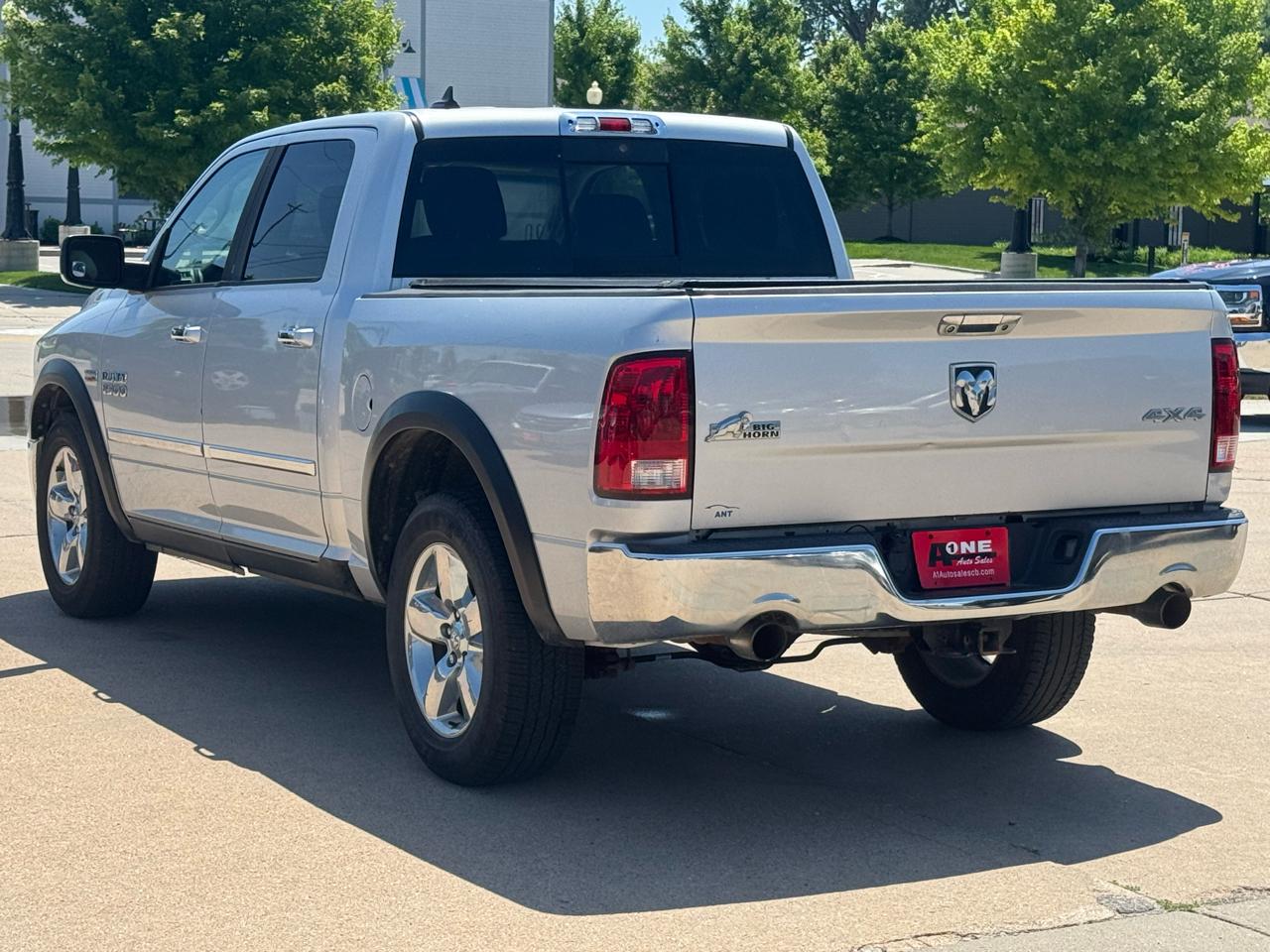 RAM 1500 4WD Crew Cab 140.5" Big Horn 2013