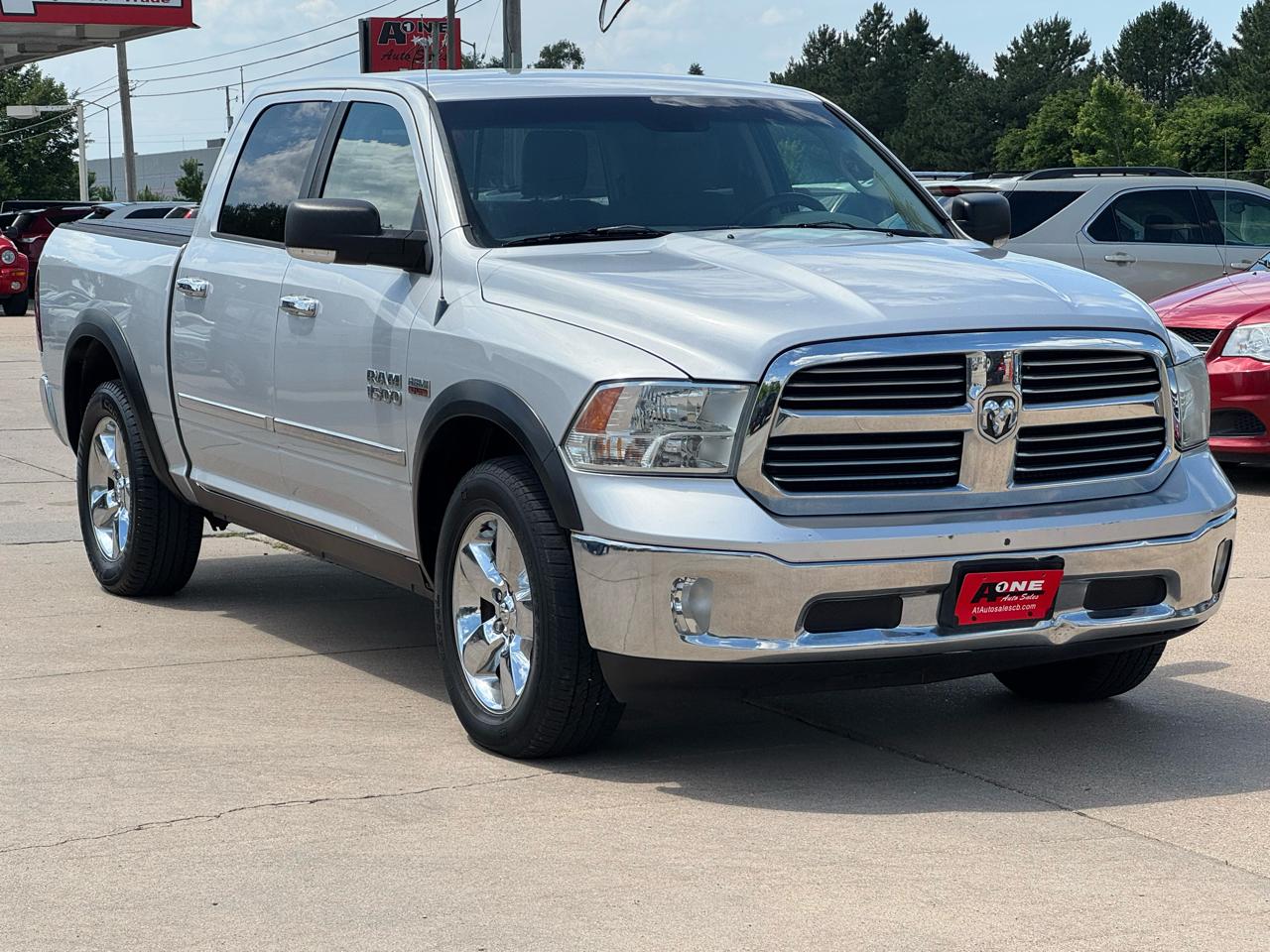 RAM 1500 4WD Crew Cab 140.5" Big Horn 2013