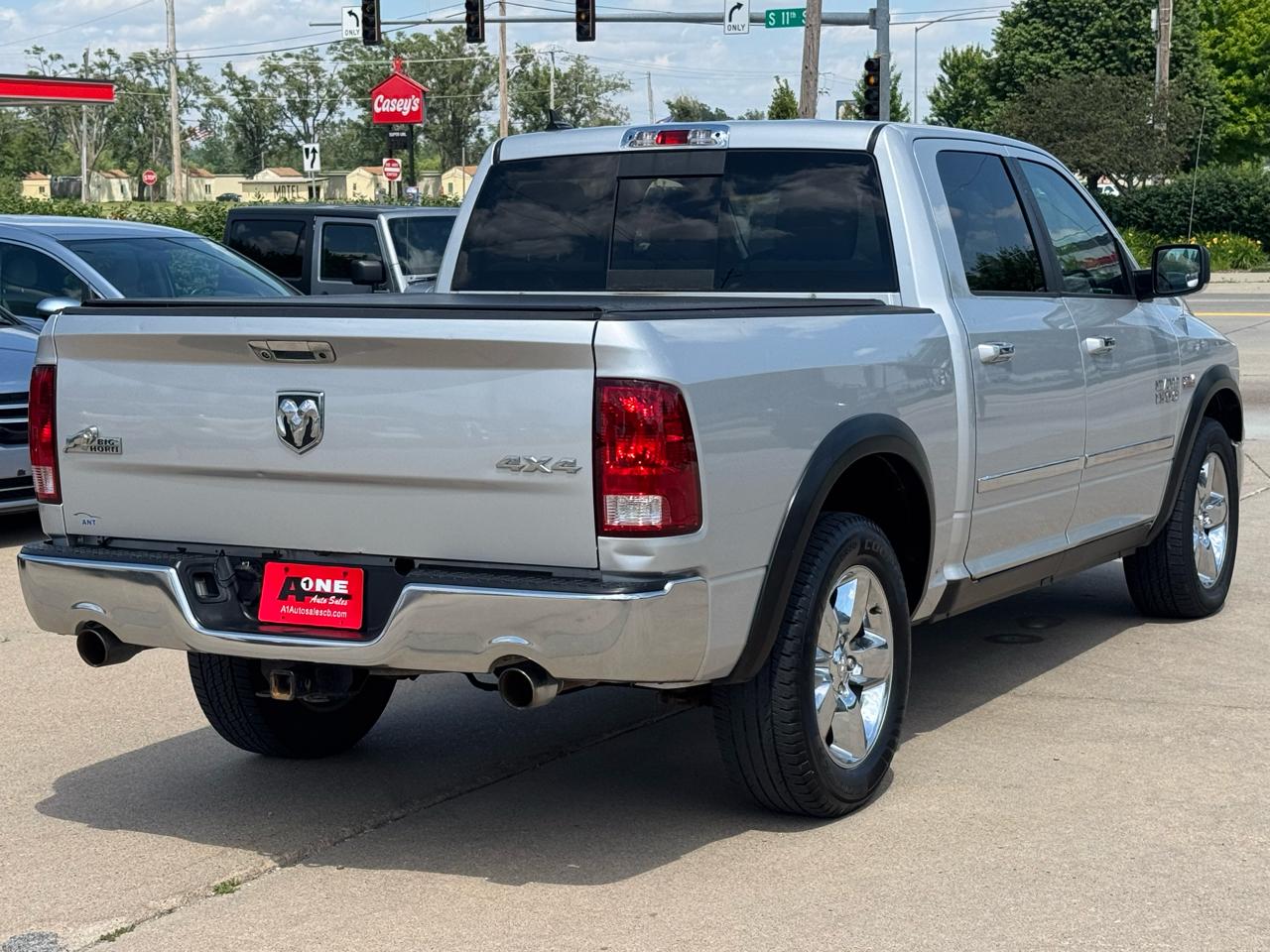 RAM 1500 4WD Crew Cab 140.5" Big Horn 2013