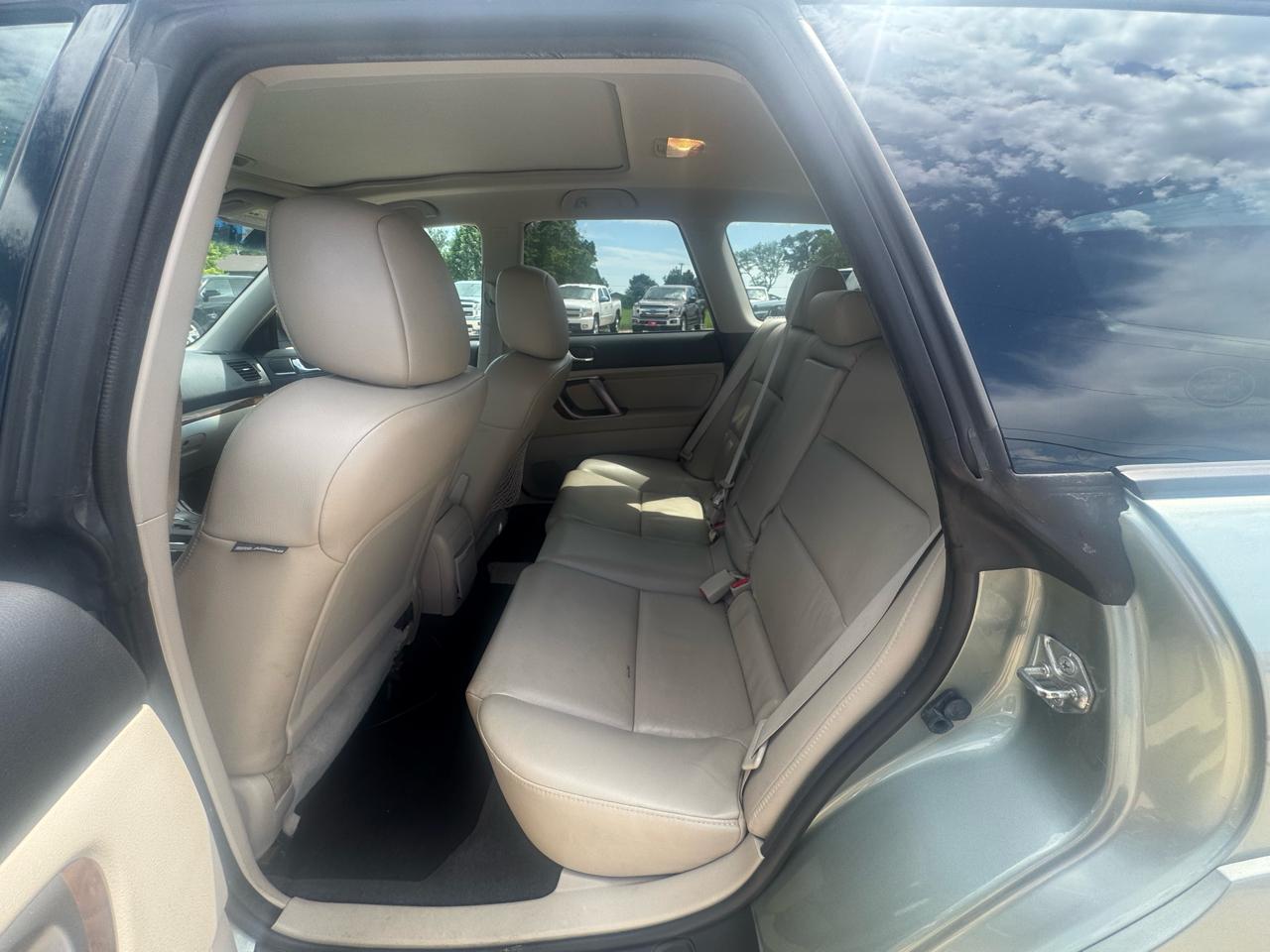 Subaru Outback 4dr H4 Auto Ltd 2009