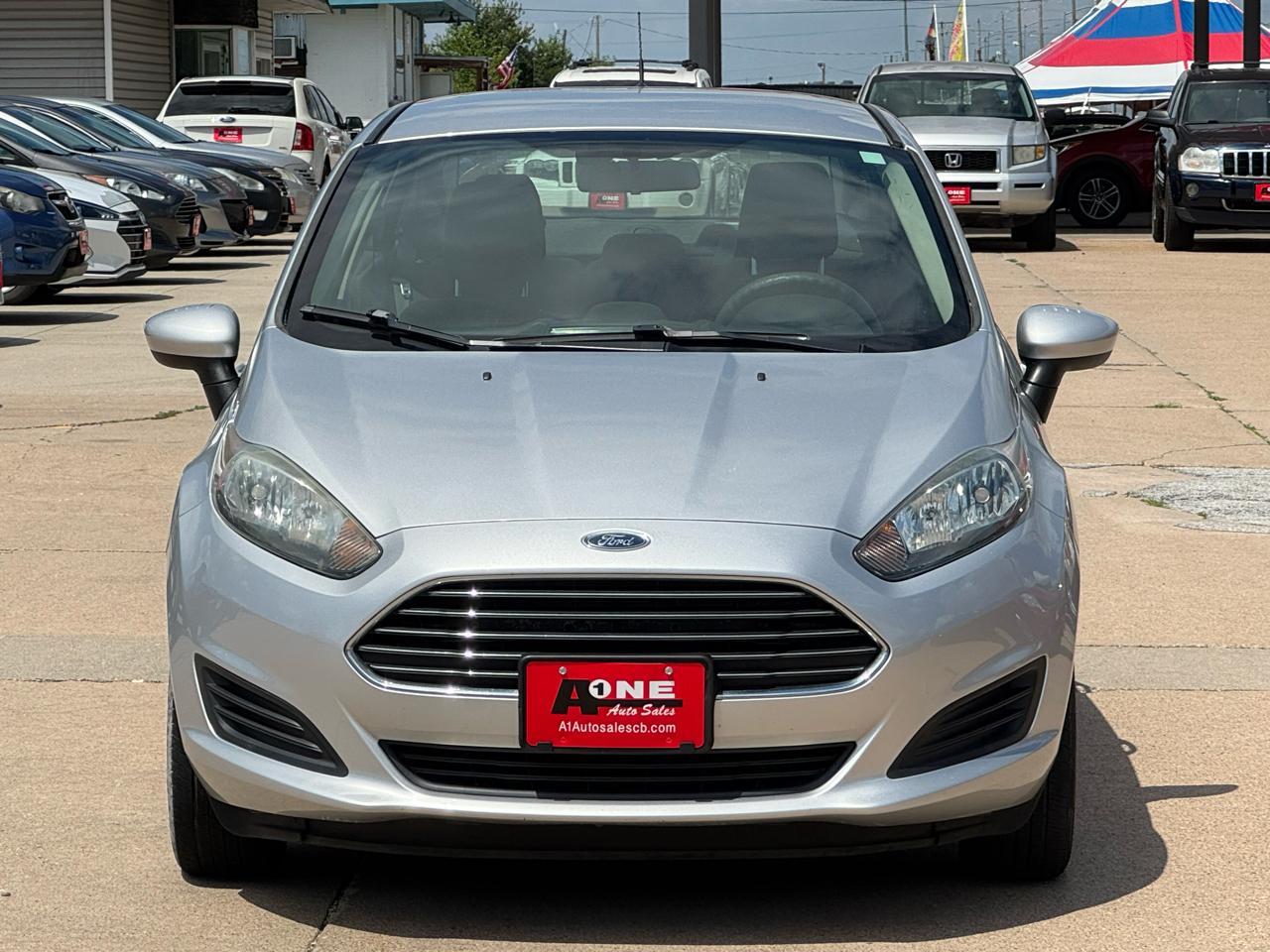 Ford Fiesta 4dr Sdn S 2015