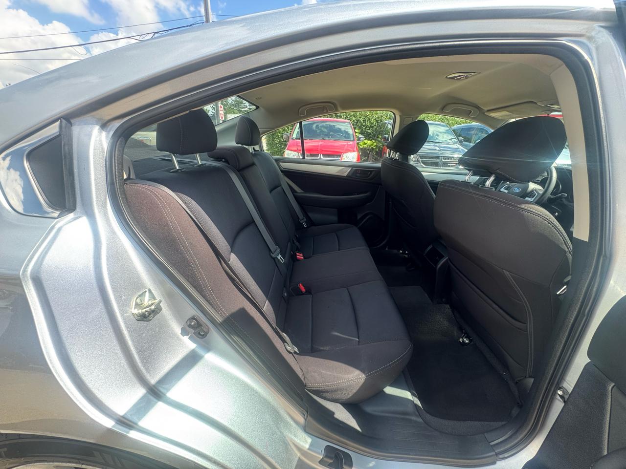 Subaru Legacy 2.5i 2017