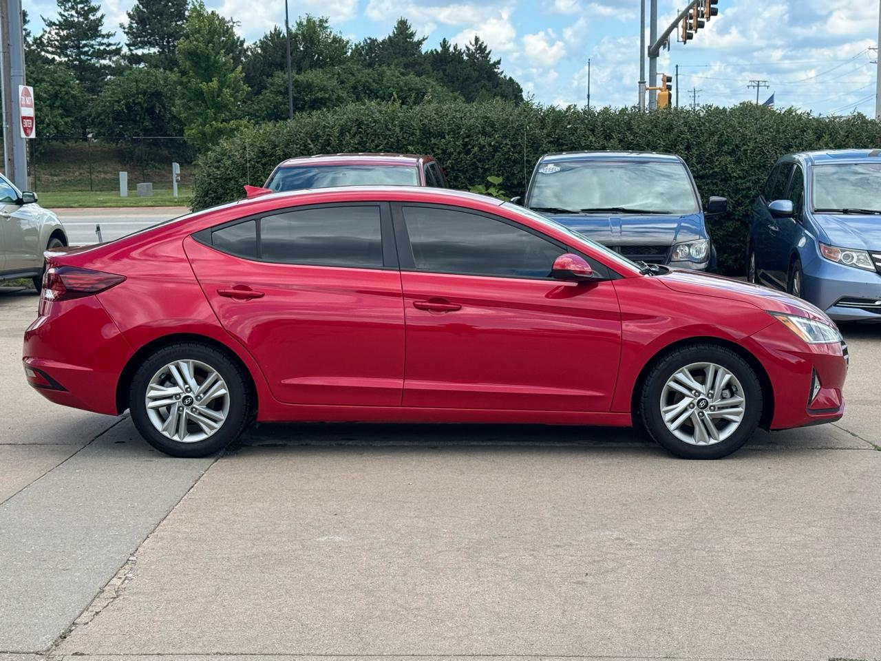 Hyundai Elantra SEL IVT 2020