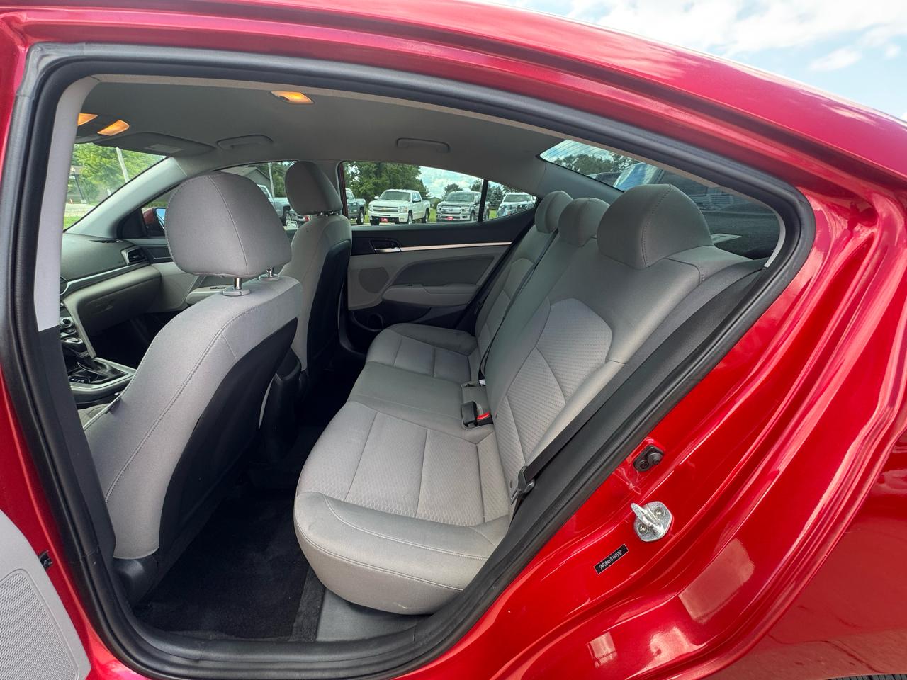 Hyundai Elantra SEL IVT 2020