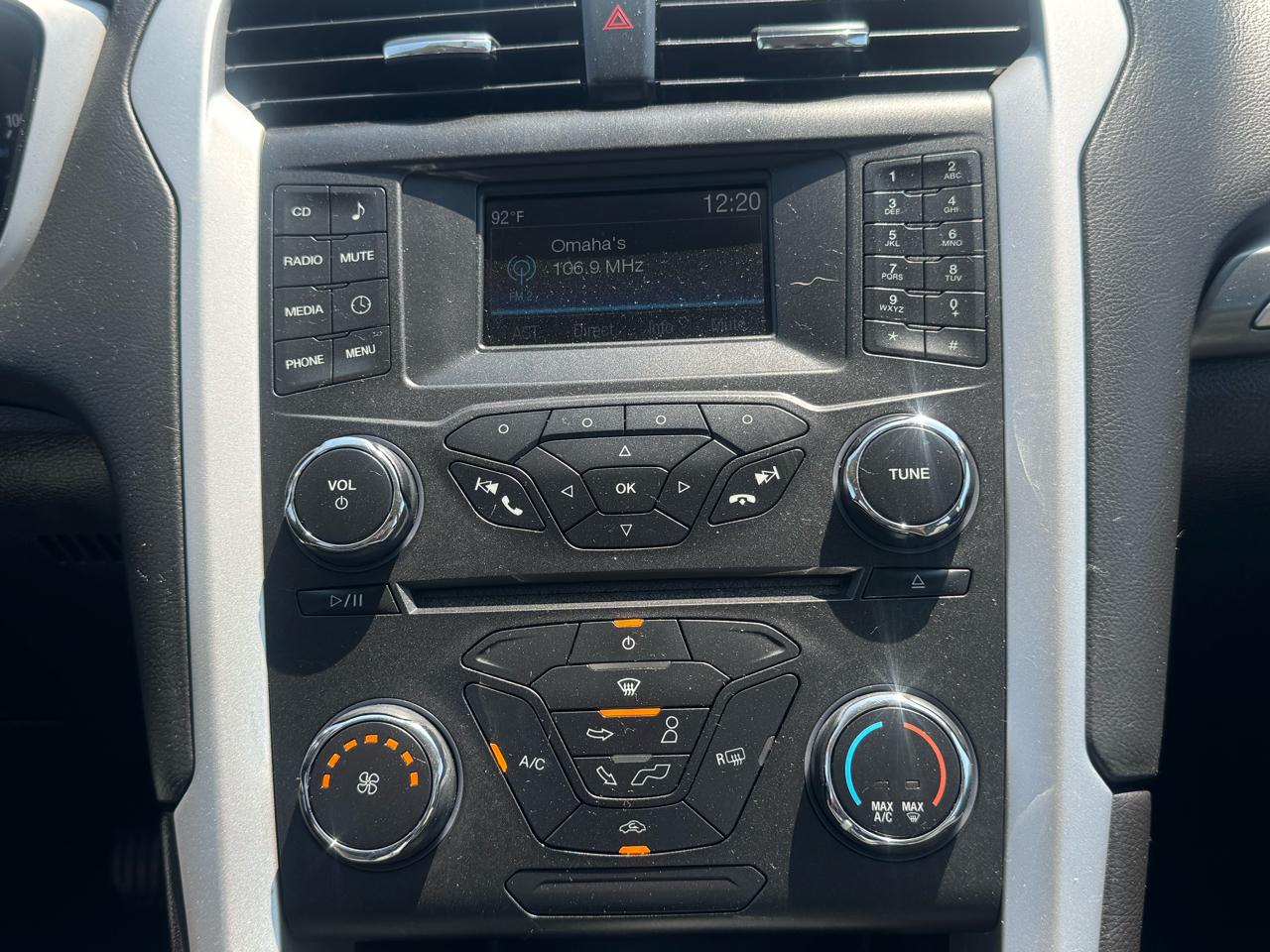 Ford Fusion 4dr Sdn S FWD 2016