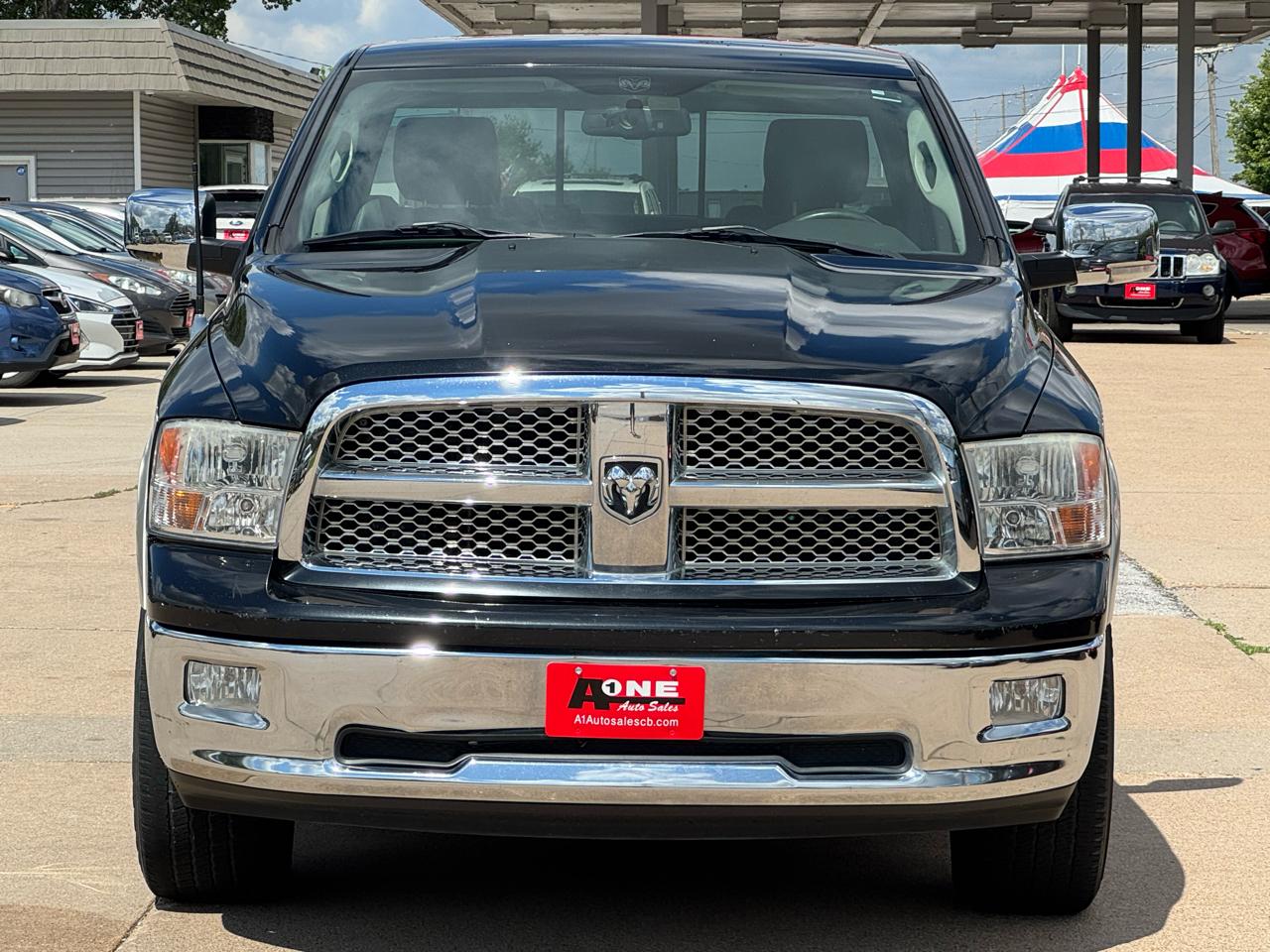 Dodge Ram 1500 4WD Quad Cab 140.5" Laramie 2009