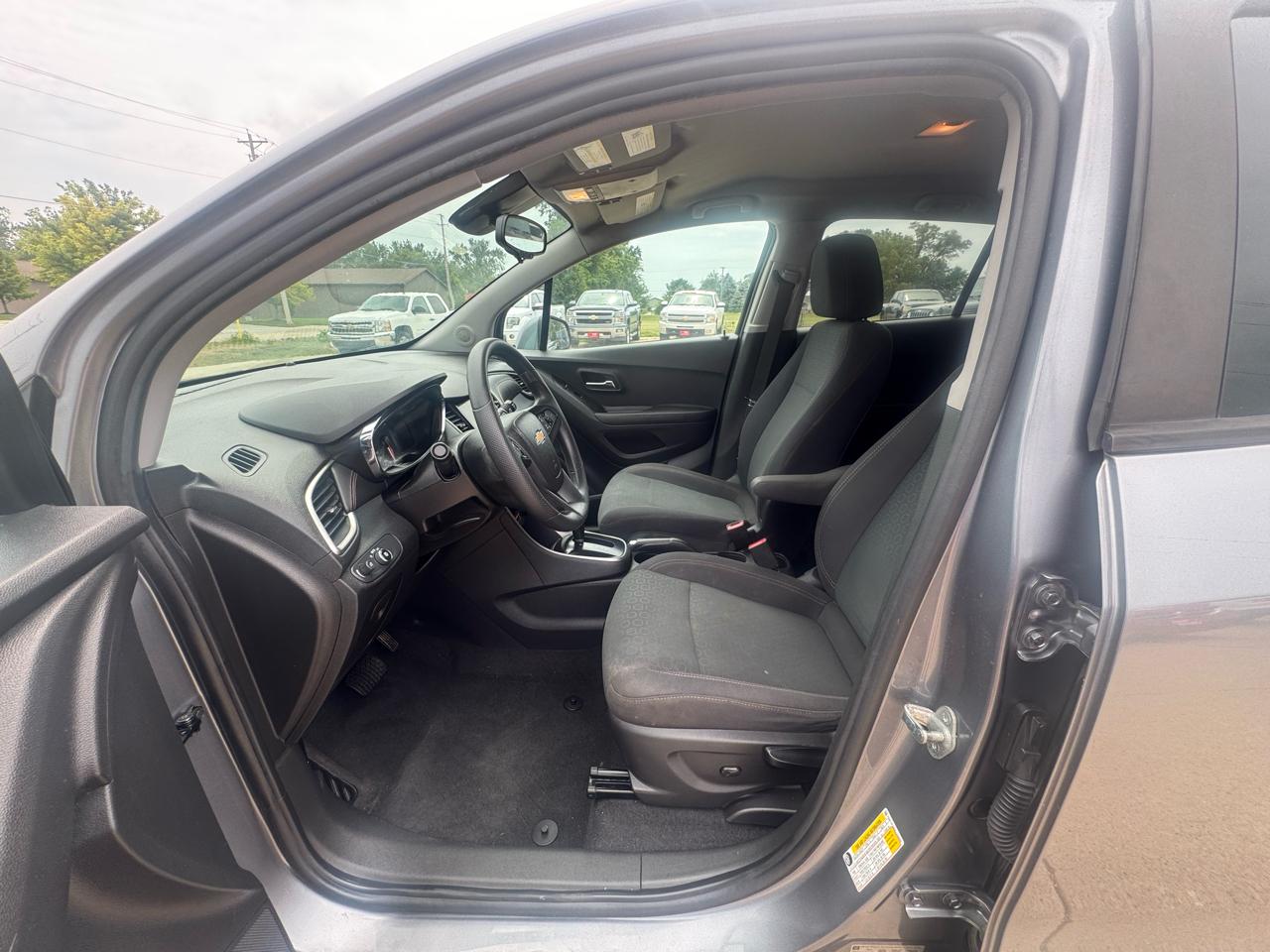 Chevrolet Trax FWD 4dr LS 2020