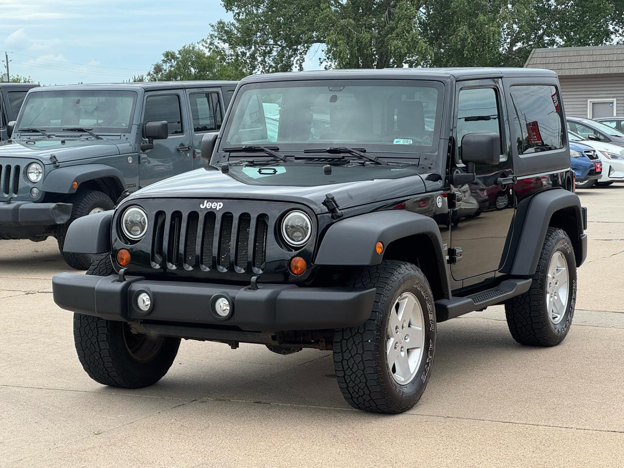 Jeep Wrangler 4WD 2dr Sport 2011